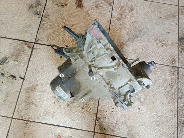 bontott RENAULT CLIO II Váltó (Mechanikus)