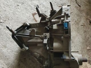 bontott RENAULT CLIO II Váltó (Mechanikus)