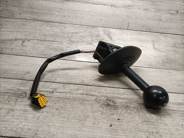 bontott RENAULT CLIO II Automata Váltókar