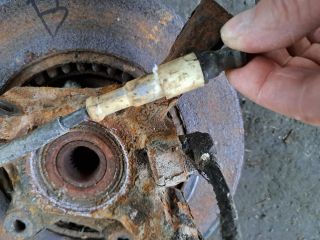 bontott RENAULT CLIO II Bal első Csonkállvány Kerékaggyal