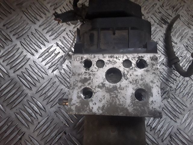 bontott RENAULT CLIO II ABS Kocka