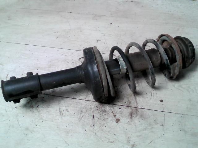 bontott RENAULT CLIO II Bal első Lengéscsillapító