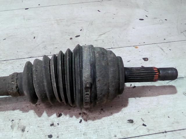 bontott RENAULT CLIO II Bal Féltengely