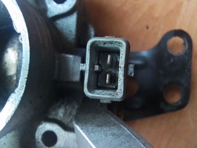 bontott RENAULT CLIO II Fojtószelep (Mechanikus)