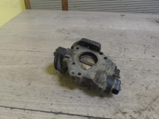 bontott RENAULT CLIO II Fojtószelep (Mechanikus)