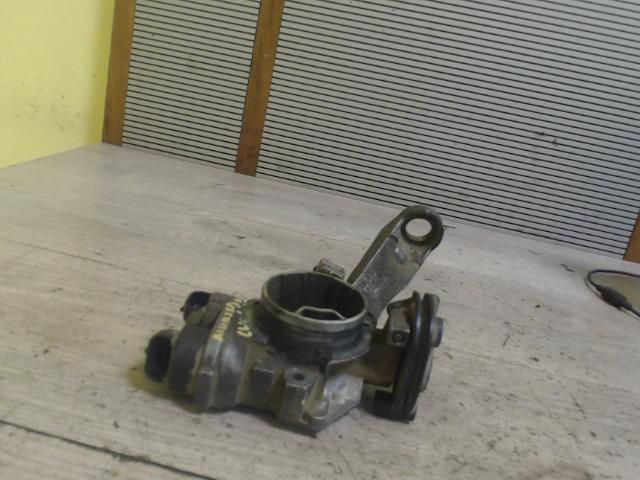 bontott RENAULT CLIO II Fojtószelep (Mechanikus)