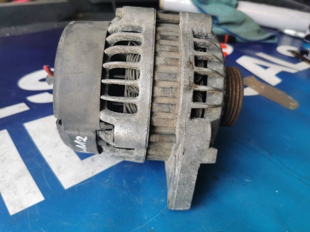 bontott RENAULT CLIO II Generátor