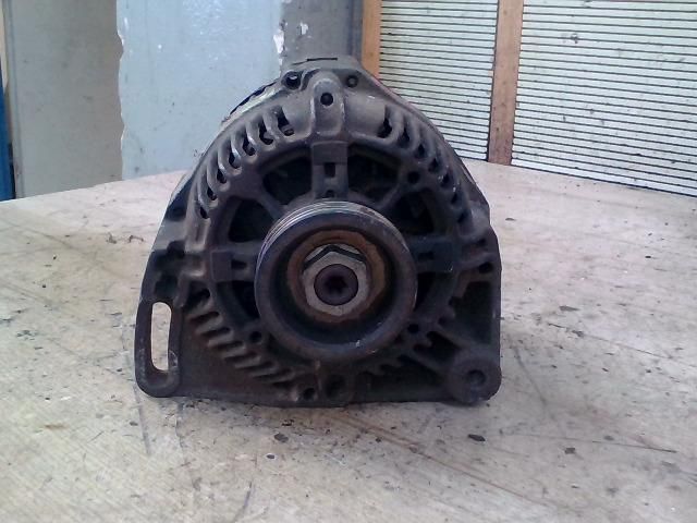 bontott RENAULT CLIO II Generátor