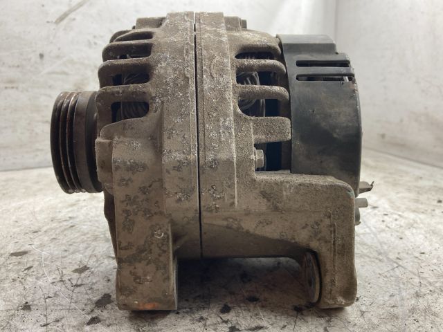 bontott RENAULT CLIO II Generátor