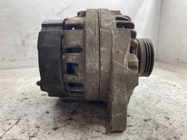 bontott RENAULT CLIO II Generátor