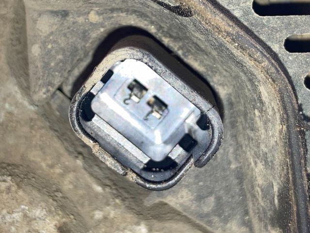 bontott RENAULT CLIO II Generátor