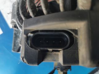 bontott RENAULT CLIO II Generátor