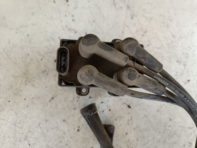 bontott RENAULT CLIO II Gyújtótrafó Szett