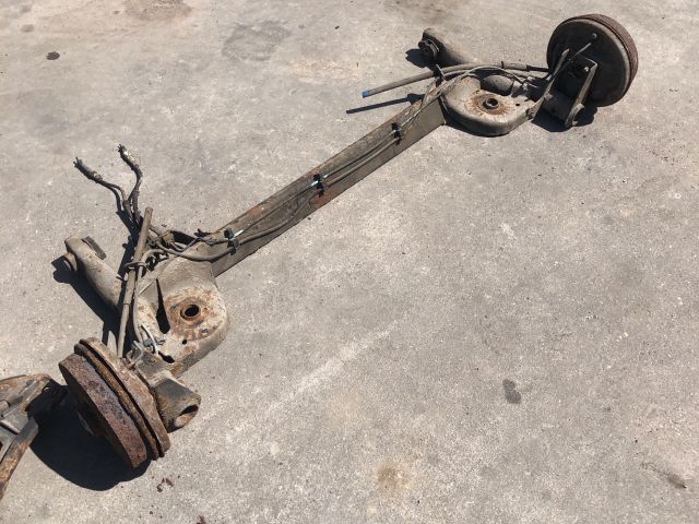 bontott RENAULT CLIO II Hátsó Híd (Dobfékes)