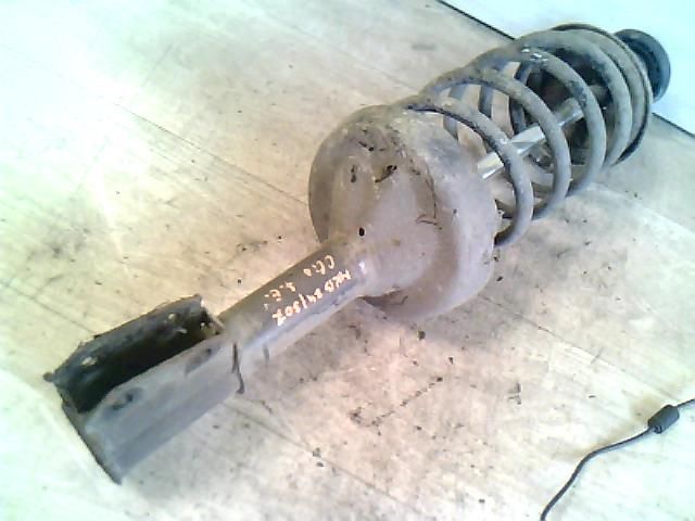 bontott RENAULT CLIO II Jobb első Gólyaláb (Lengécsillapító, Rugó)