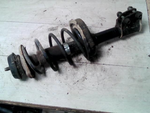 bontott RENAULT CLIO II Jobb első Lengéscsillapító