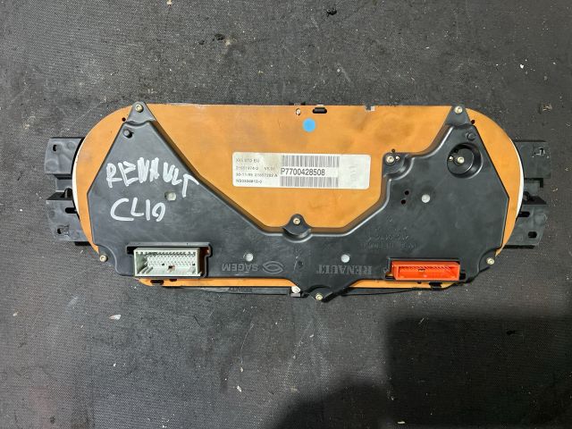 bontott RENAULT CLIO II Kilométeróra