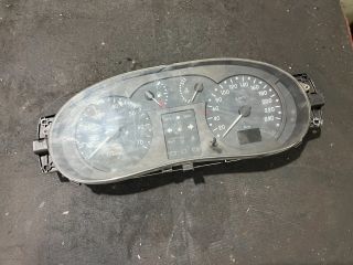 bontott RENAULT CLIO II Kilométeróra