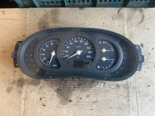 bontott RENAULT CLIO II Kilométeróra
