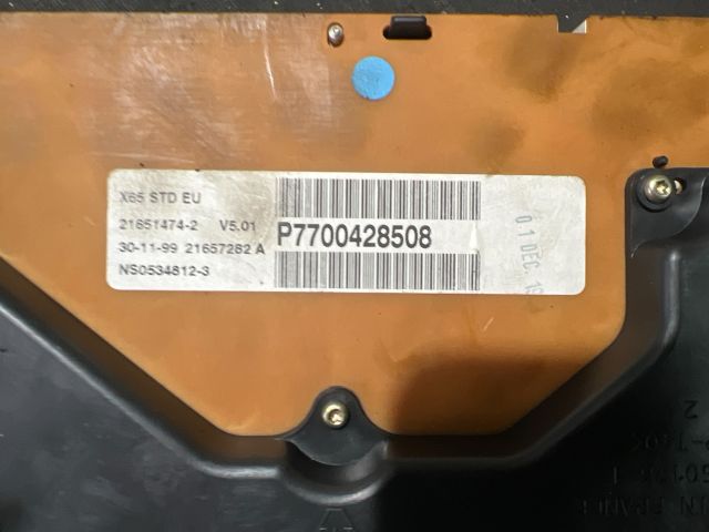 bontott RENAULT CLIO II Kilométeróra