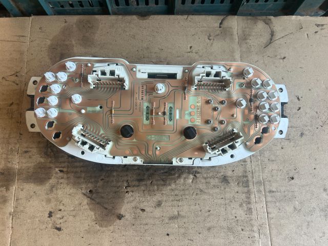 bontott RENAULT CLIO II Kilométeróra