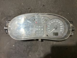 bontott RENAULT CLIO II Kilométeróra