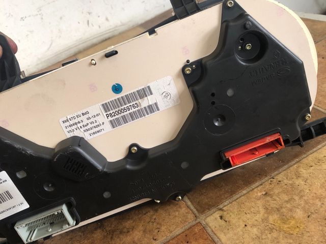 bontott RENAULT CLIO II Kilométeróra