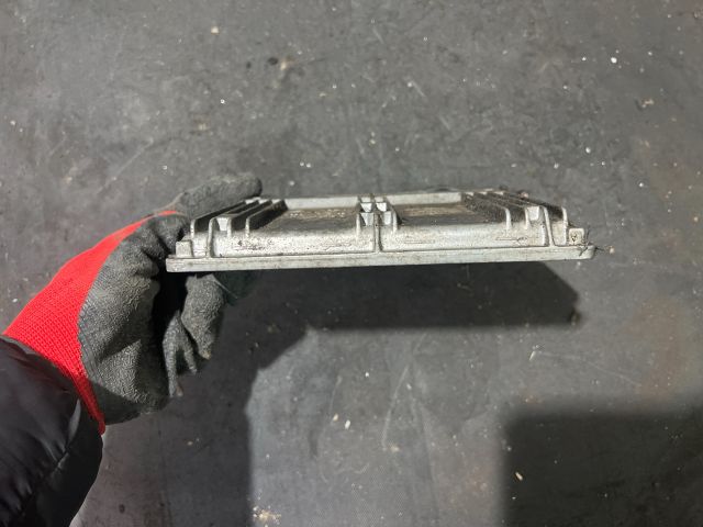 bontott RENAULT CLIO II Motorvezérlő