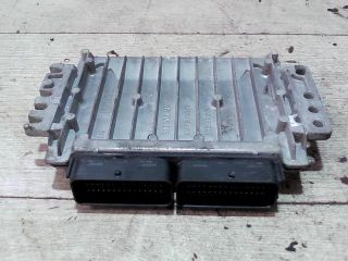 bontott RENAULT CLIO II Motorvezérlő