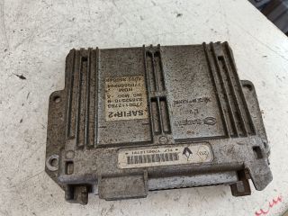 bontott RENAULT CLIO II Motorvezérlő