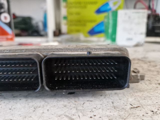 bontott RENAULT CLIO II Motorvezérlő