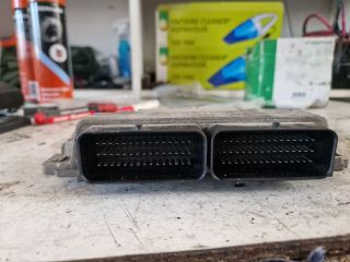 bontott RENAULT CLIO II Motorvezérlő