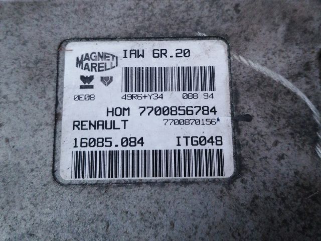 bontott RENAULT CLIO II Motorvezérlő