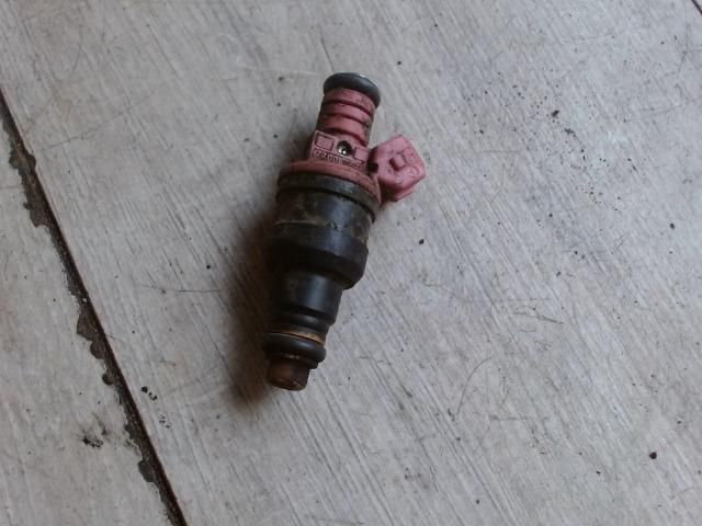 bontott RENAULT CLIO II Porlasztó (1 db)