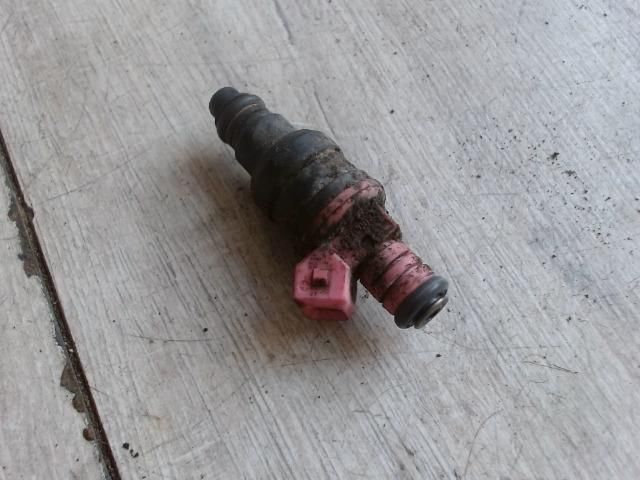 bontott RENAULT CLIO II Porlasztó (1 db)