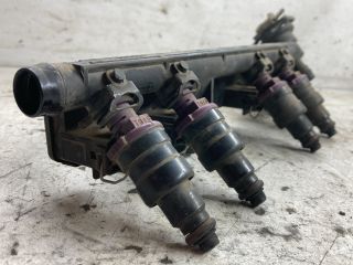 bontott RENAULT CLIO II Porlasztó Sor / Híd