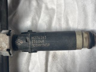 bontott RENAULT CLIO II Porlasztó Sor / Híd