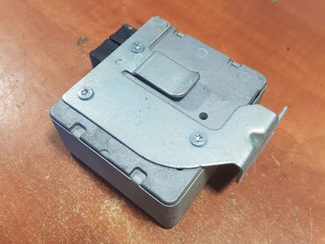 bontott RENAULT CLIO II Szervó Szivattyú Elektronika