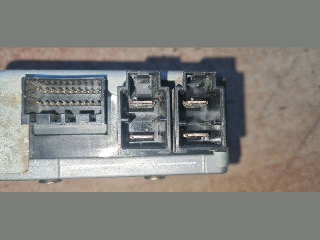 bontott RENAULT CLIO II Szervó Szivattyú Elektronika