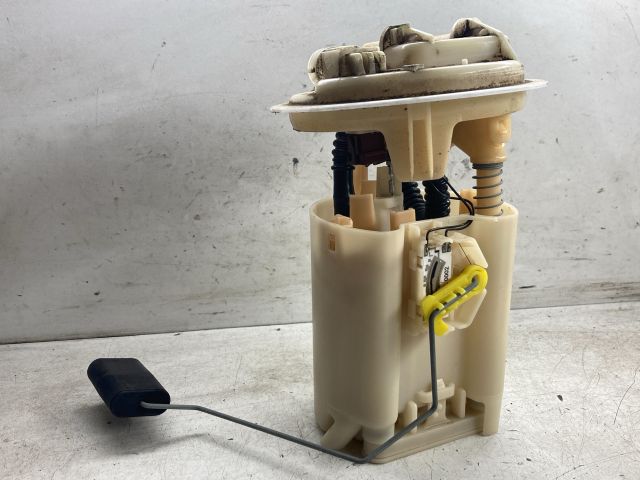 bontott RENAULT CLIO II Üzemanyag Szivattyú