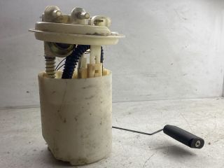 bontott RENAULT CLIO II Üzemanyag Szivattyú