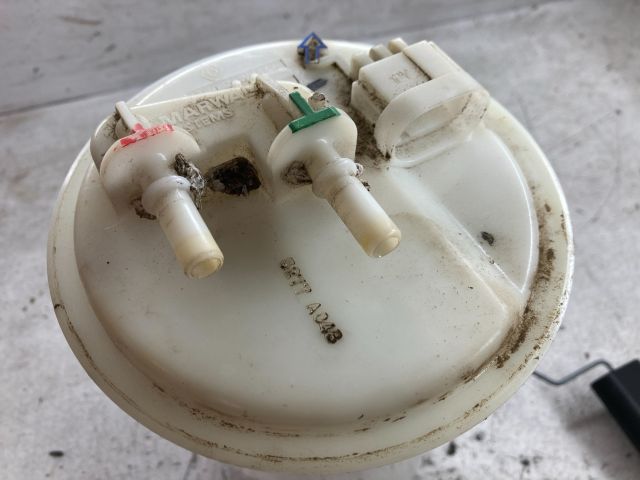 bontott RENAULT CLIO II Üzemanyag Szivattyú