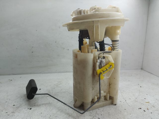 bontott RENAULT CLIO II Üzemanyag Szivattyú