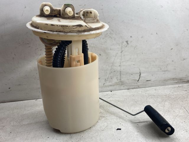 bontott RENAULT CLIO II Üzemanyag Szivattyú