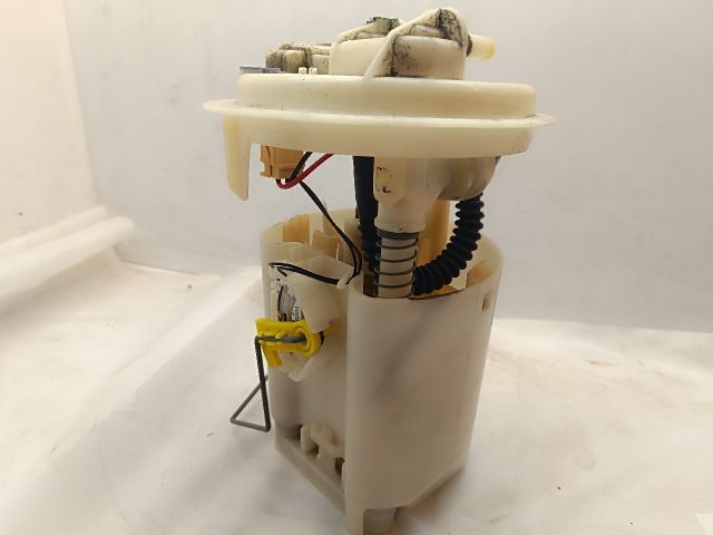 bontott RENAULT CLIO II Üzemanyag Szivattyú