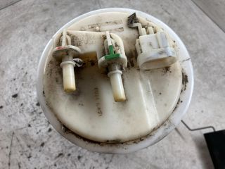 bontott RENAULT CLIO II Üzemanyag Szivattyú