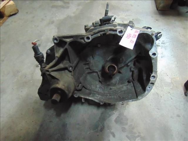 bontott RENAULT CLIO II Váltó (Mechanikus)