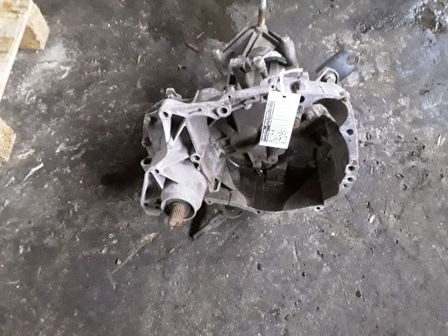 bontott RENAULT CLIO II Váltó (Mechanikus)