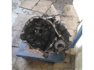 bontott RENAULT CLIO II Váltó (Mechanikus)