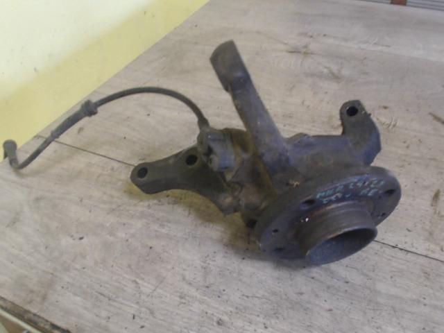 bontott RENAULT CLIO II Bal első Csonkállvány Kerékaggyal